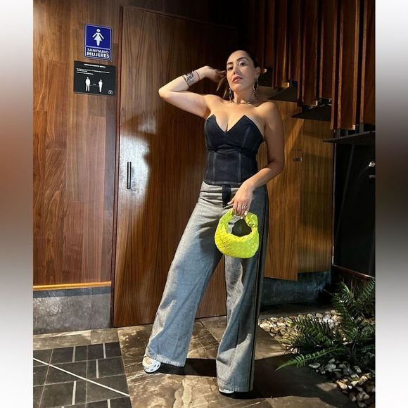 ZARA HIGH-RISE INSIDE OUT DENIM JEANS PANT BLUE 6186/048/143/11 - Picture 2 of 6